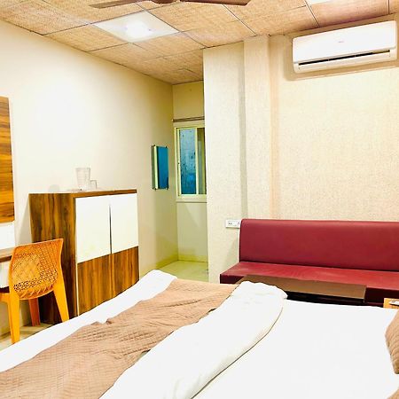 Jagtara Residency Indore Exterior foto
