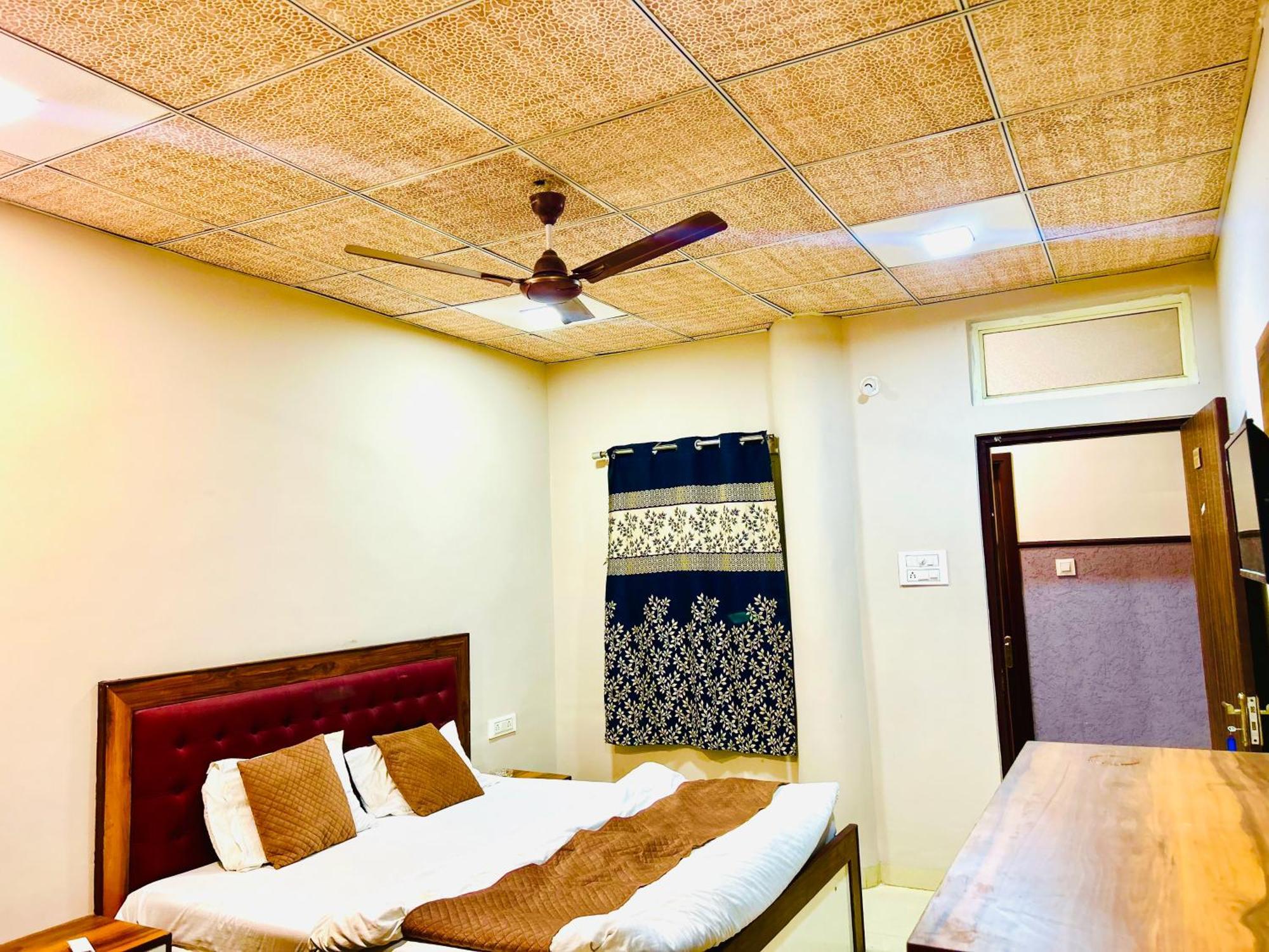 Jagtara Residency Indore Exterior foto
